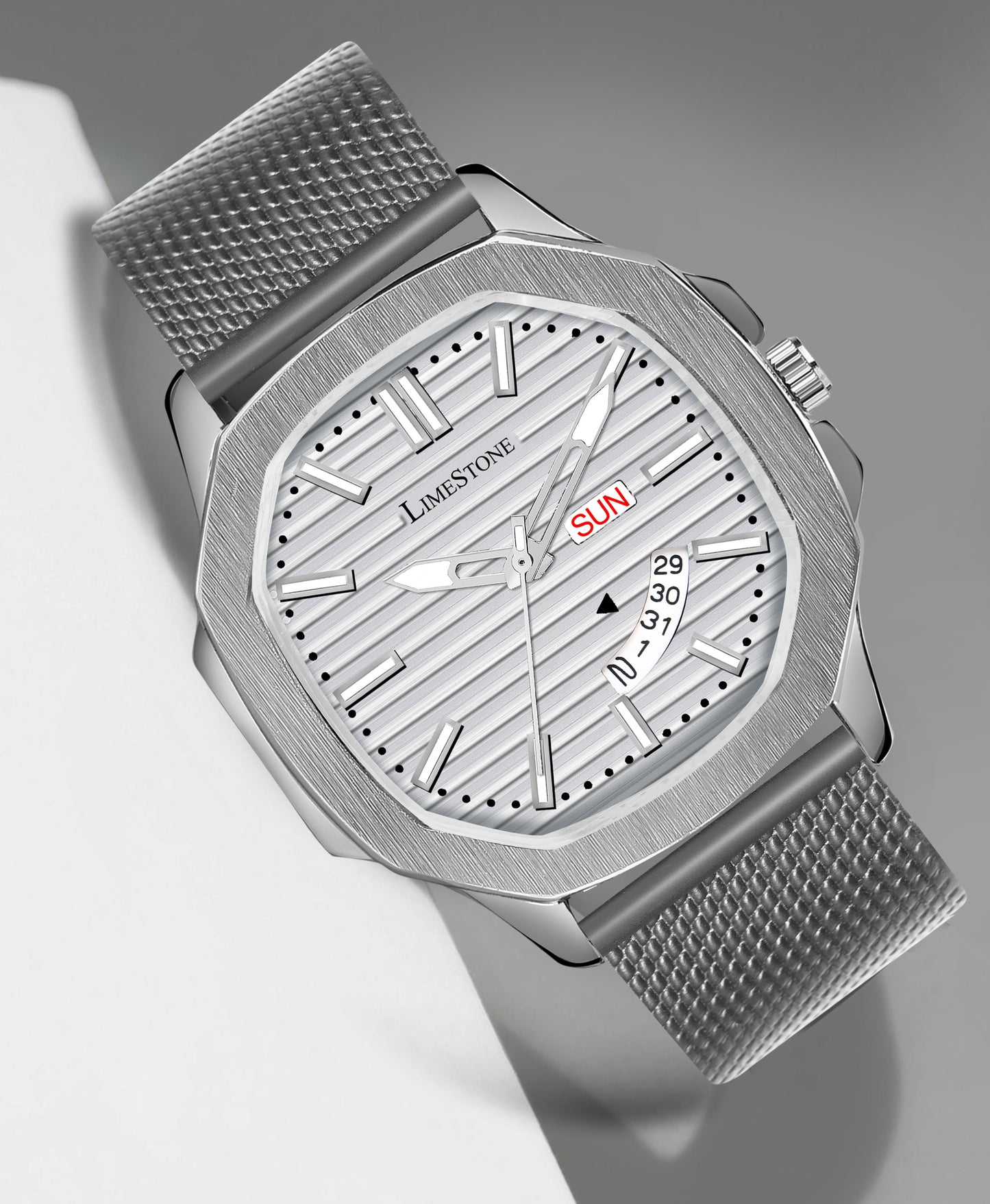 LIMESTONE OTUS 3D Dial The Vintage Day and Date Functioning Boys Quartz Analog Watch - For Men (OTUS025)